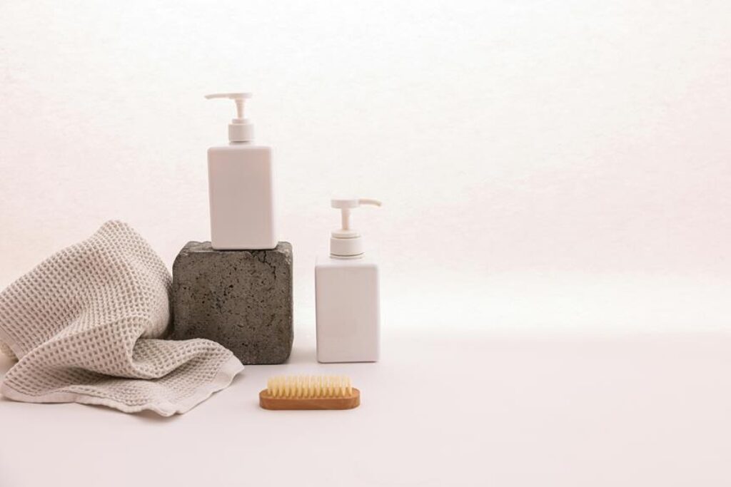 Stylish Towel Displays to Elevate Your Bathroom Aesthetic